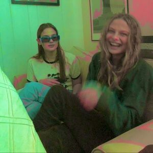 Meet your Posher, Aida